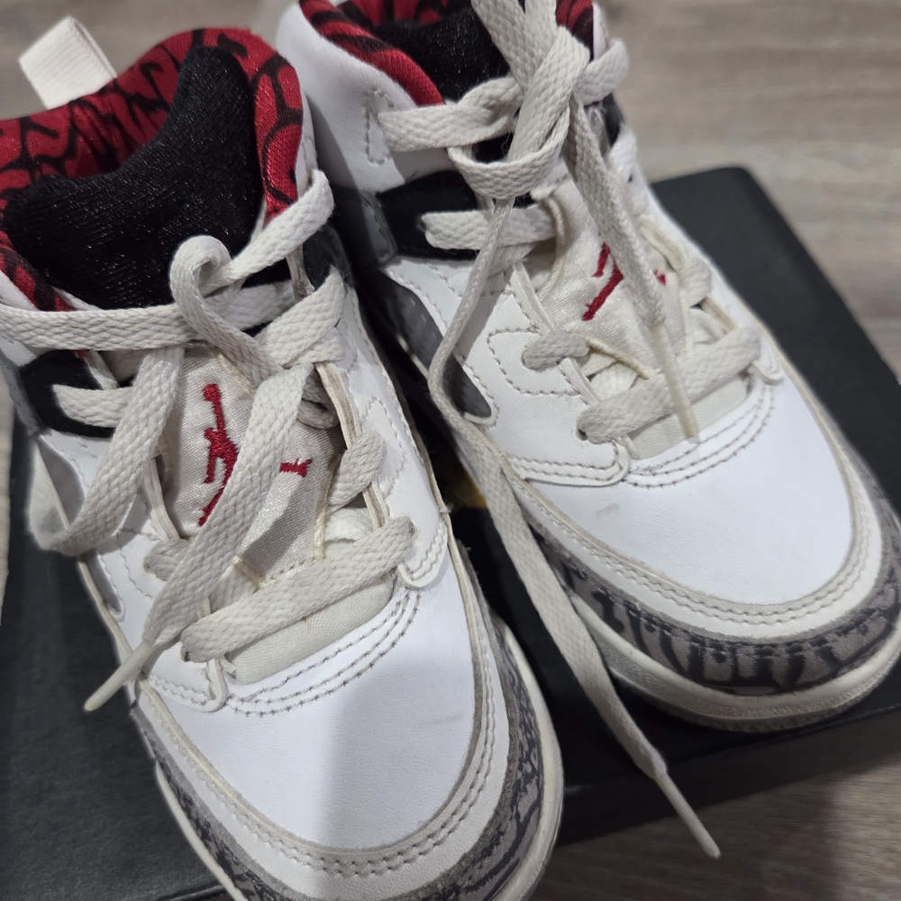 Jordan Kids White and Red Sneakers